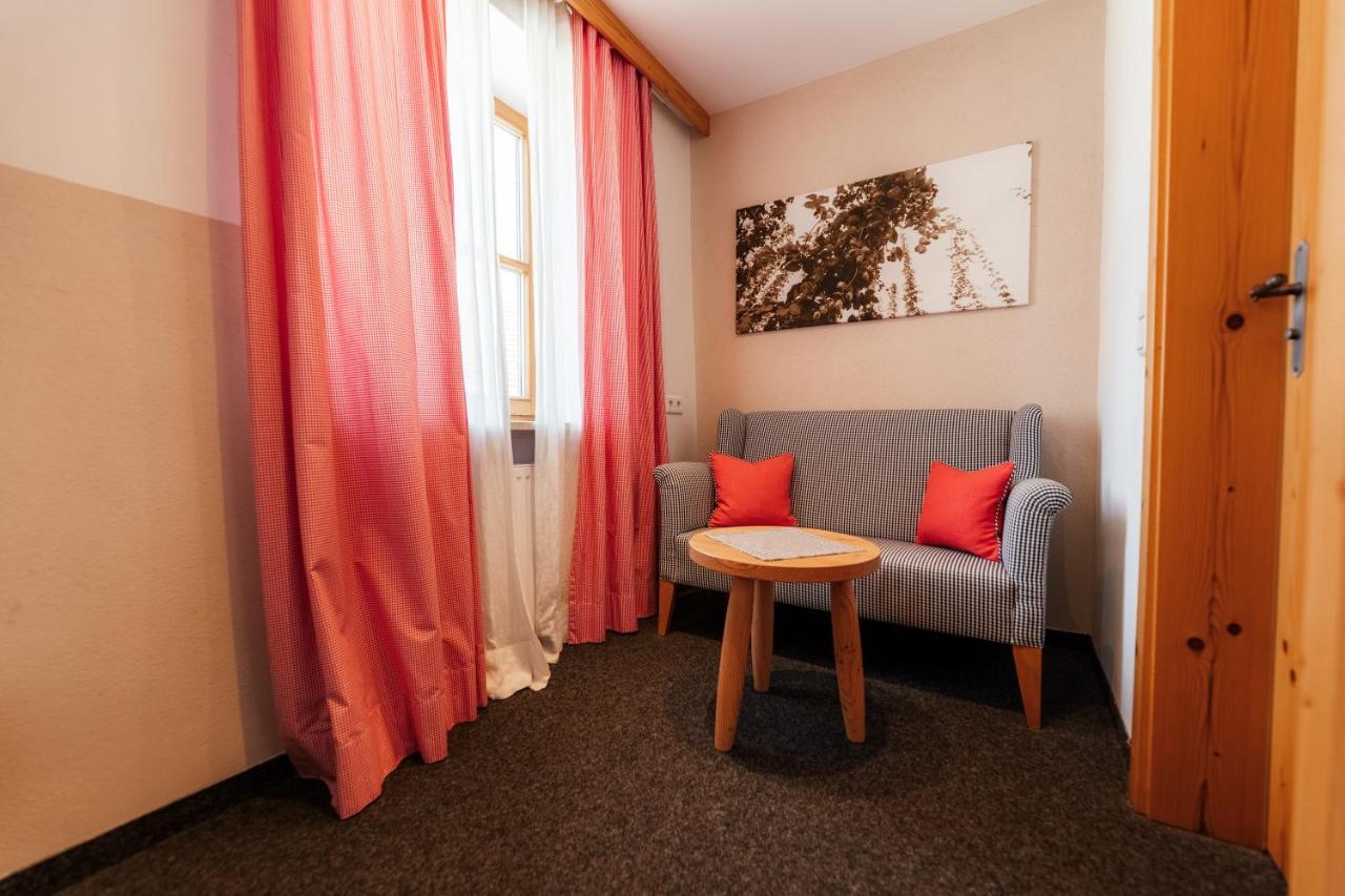 Gasthof Bogenrieder Pörnbach エクステリア 写真